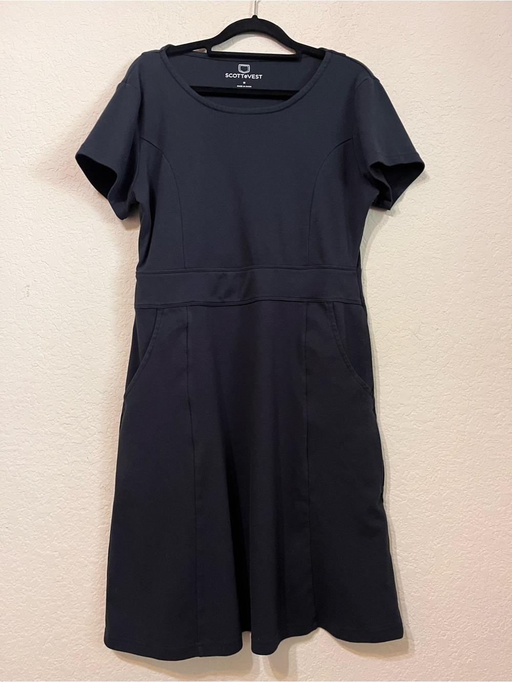 SCOTTeVEST daisy dress GUC black size medium - Picture 2 of 7